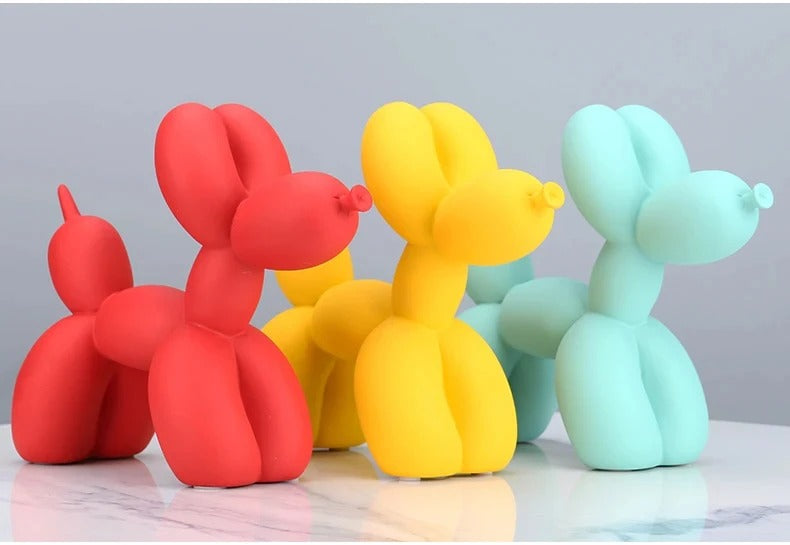 Balloon Dog Statue